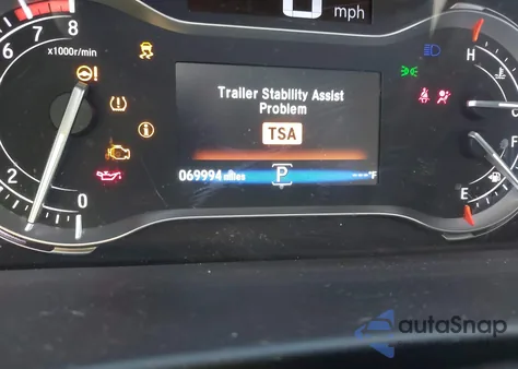 2019 Honda Ridgeline Rtl z USA, uszkodzony, nr VIN 5FPYK2F5XKB004418